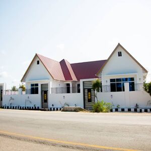 Zanzibar Newly Built House - Jambiani Region | 5 Bedrooms