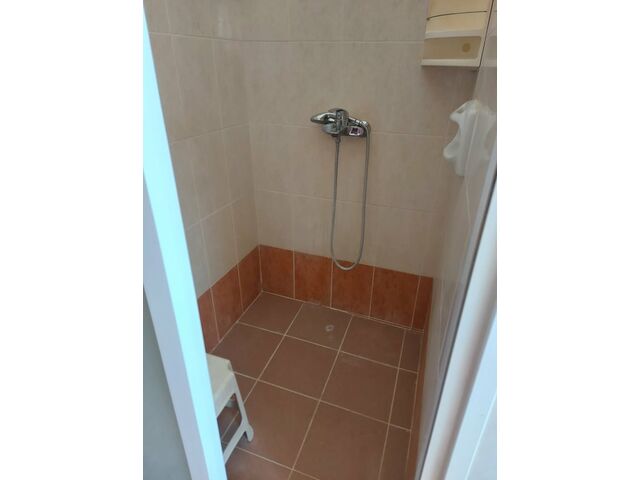 shower room - second