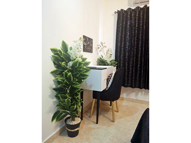 Bedroom Vanity Table